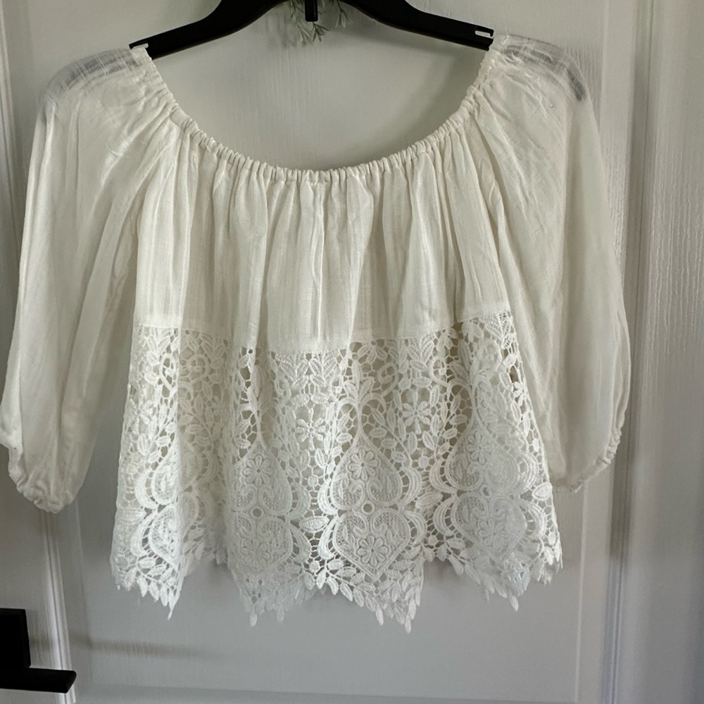 American Rag White Flutter Sleeve Cropped Blouse